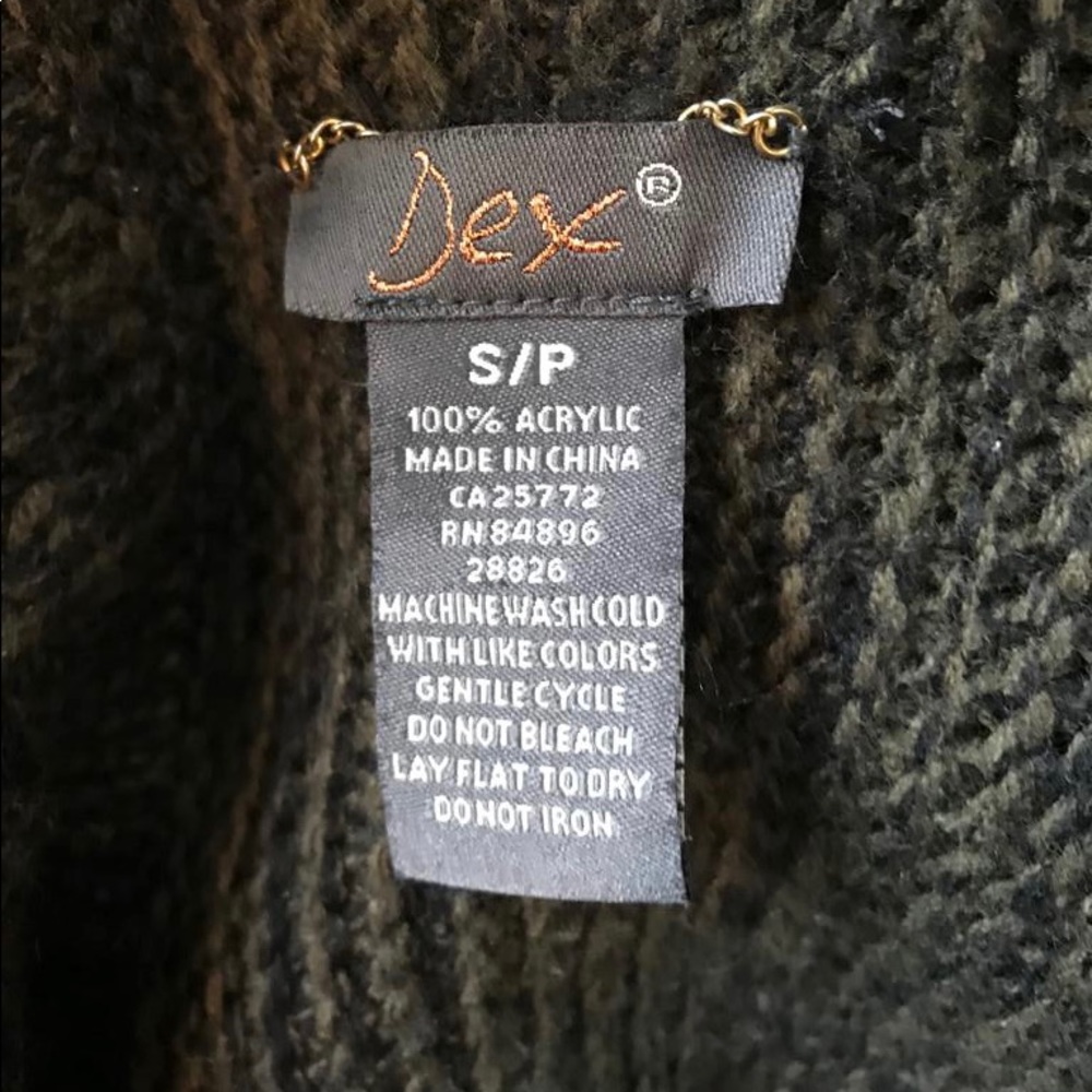 DEX Sweater - Picture 4 of 4